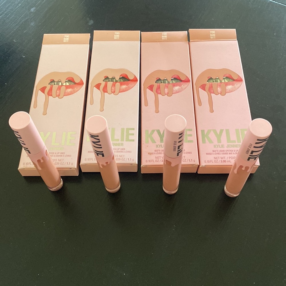 FOUR matte liquid lipsticks in BARE